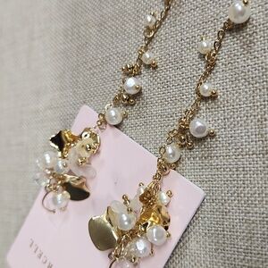 Rachel Parcell Gold and Pearl Flower Drop Earrings.